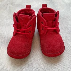 Beautiful Red Wool-Lined UGG Boots Sz 4/5
